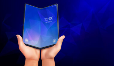 Foldable smartphone